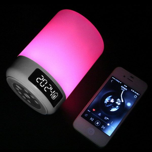 D58 Smart Mini pantalla de luz nocturna junto a la cama Pantalla Reloj Alarma Reloj Colorful Altavoz bluetooth inalámbri